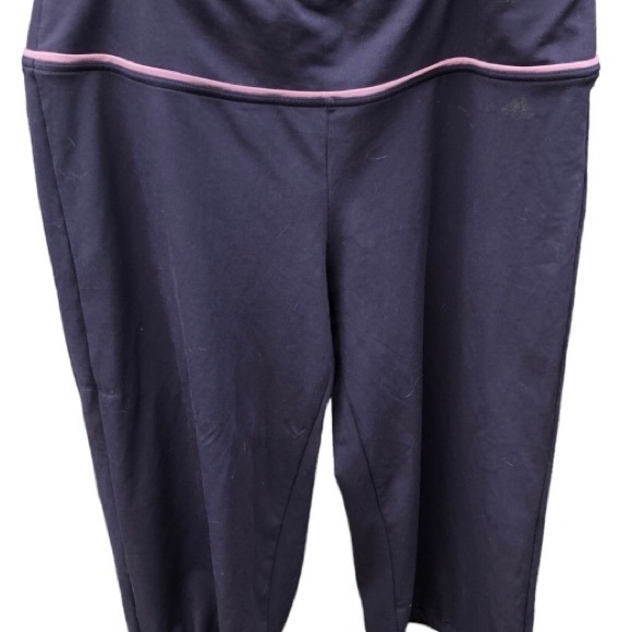 Adidas Ladies Crops - Picture 1 of 5